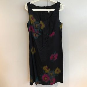 🚨Black & floral LOFT dress🚨